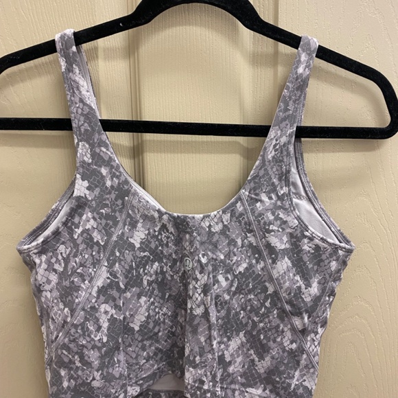 lululemon Align Tank, Size 6, Hideaway Camo Lunar Rock, New w/o tags - Picture 3 of 3
